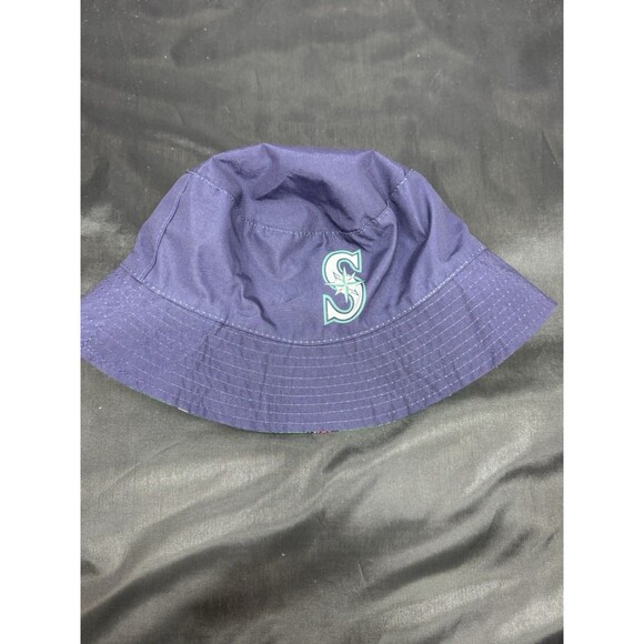 2025 Seattle Mariners Hello Kitty Bucket Hat SGA 3/29/25 Reversible - Picture 4 of 5